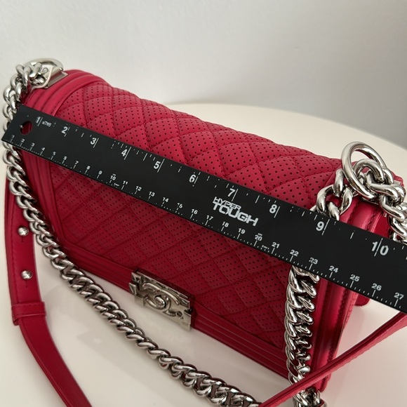 ❌SOLD❌ CHANEL *Limited Edition* Perforated Medium Boy Bag with Silver Hardware - Picture 17 of 17